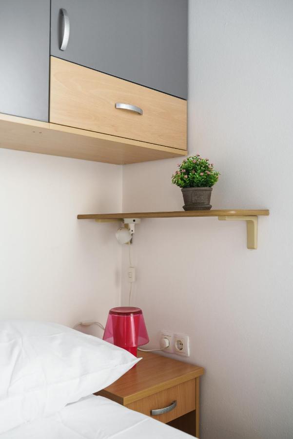 Apartmani Nedoklan Srima Εξωτερικό φωτογραφία
