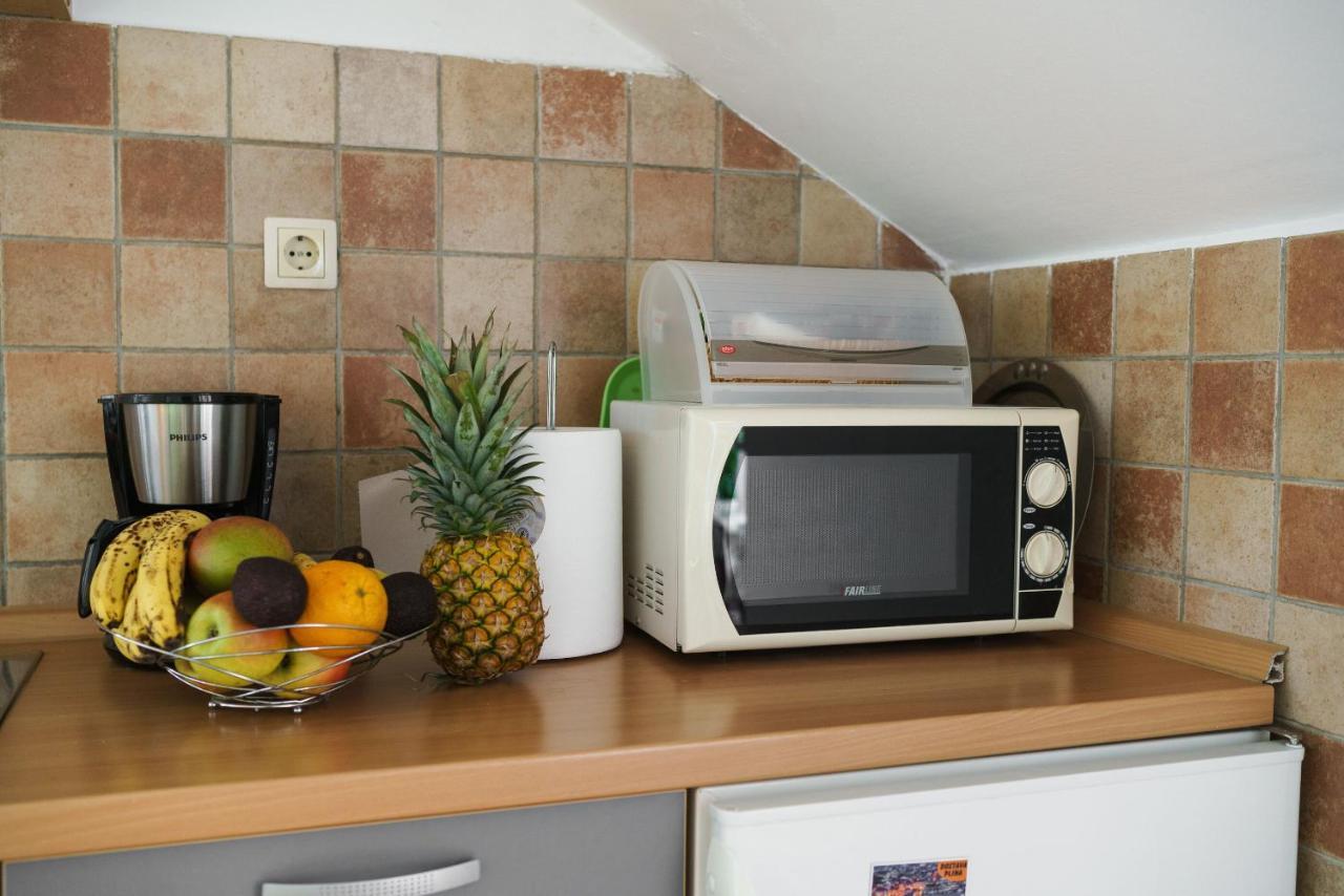 Apartmani Nedoklan Srima Εξωτερικό φωτογραφία